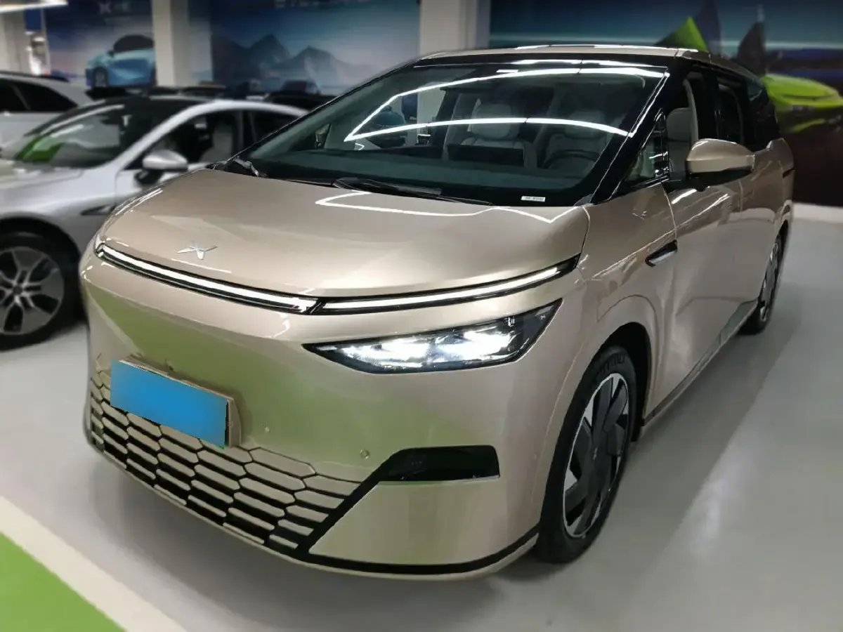 2024 Xpeng X9 BEV 101.5KWH