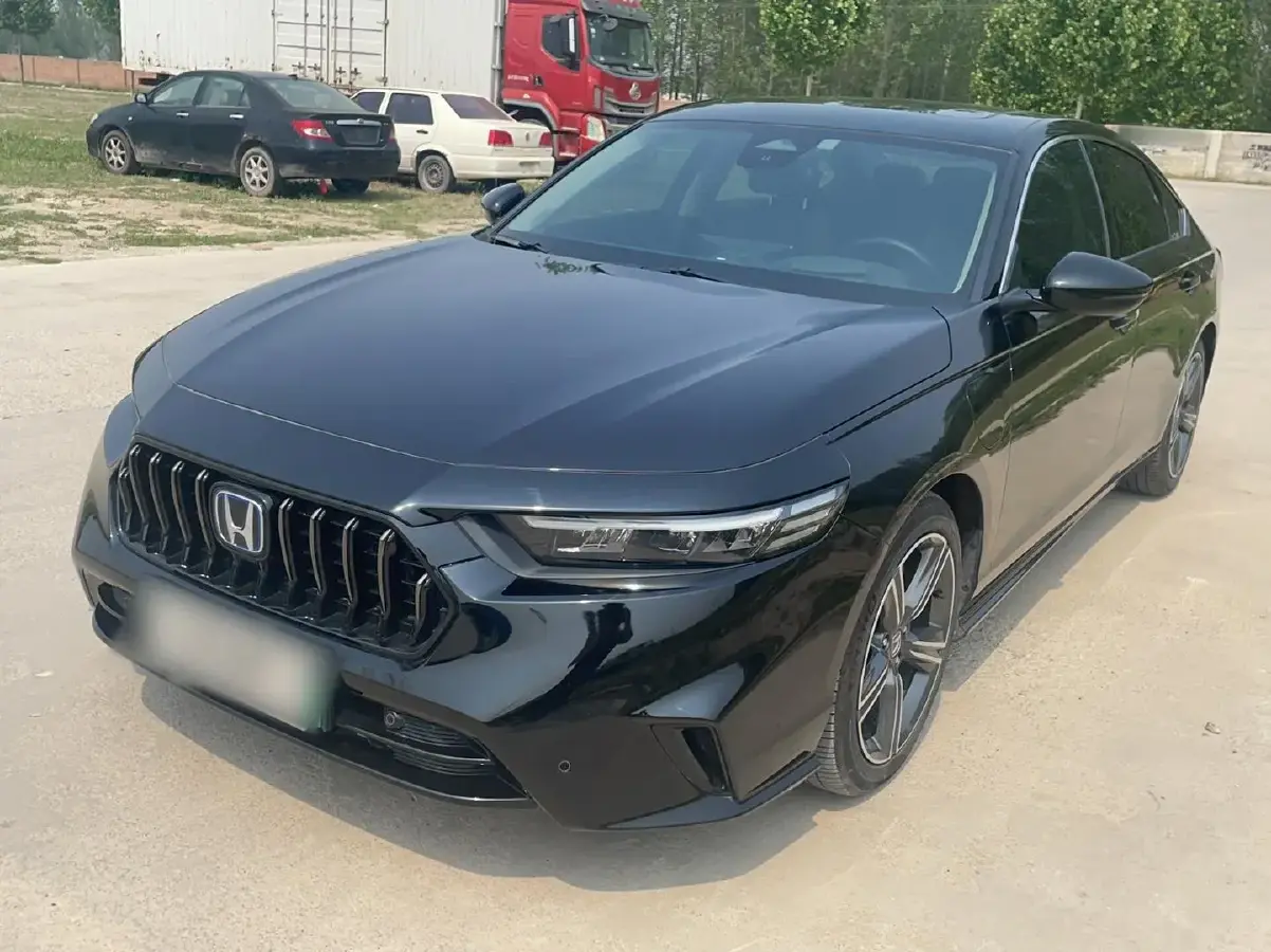 2023 Honda Inspire 2.0L 148HP L4 E-CVT PHEV