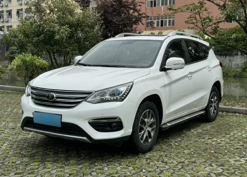 2017 BYD Song 1.5T 154HP L4 6MT