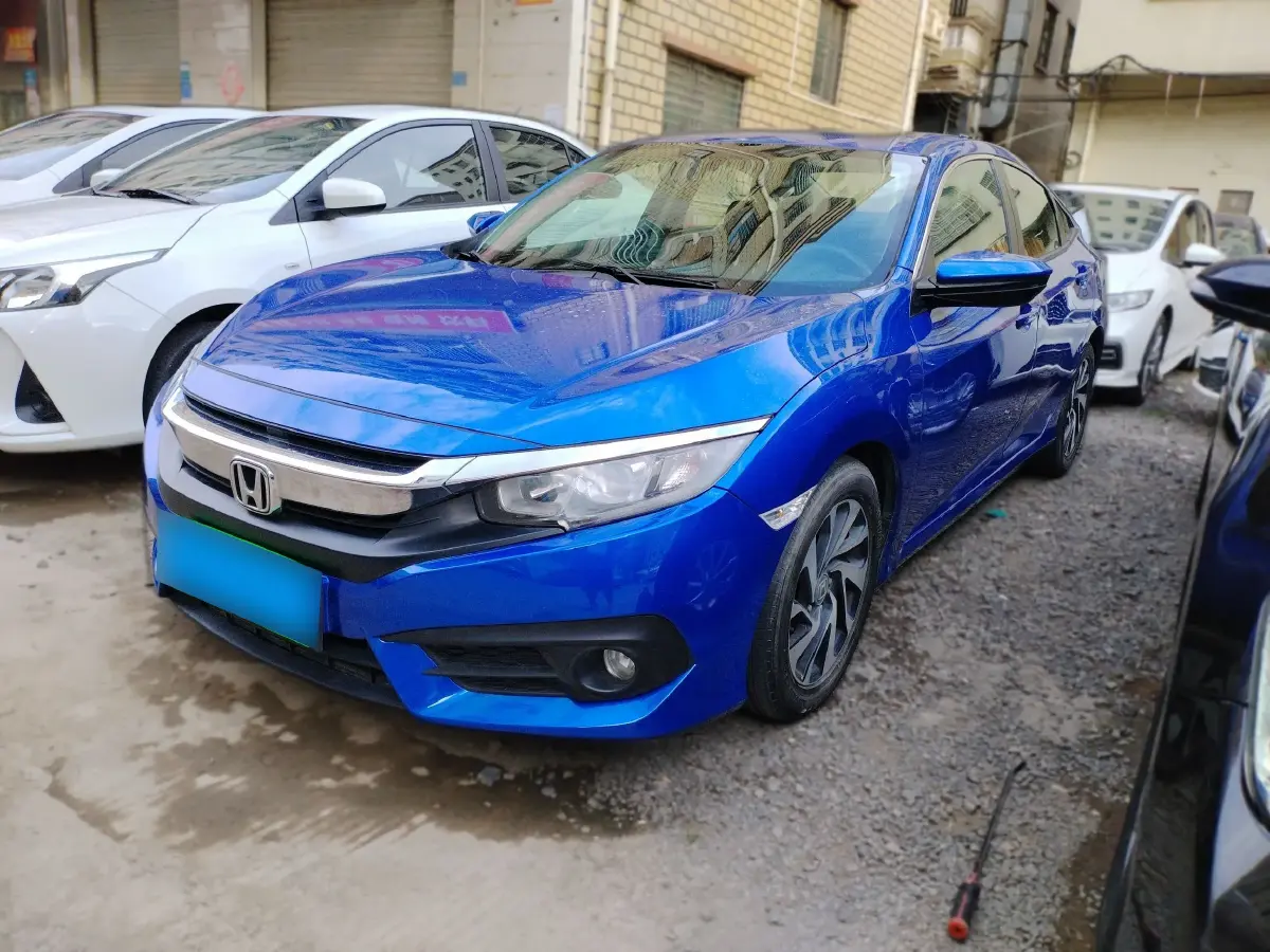 2016 Honda Civic 1.5T 177HP L4 CVT