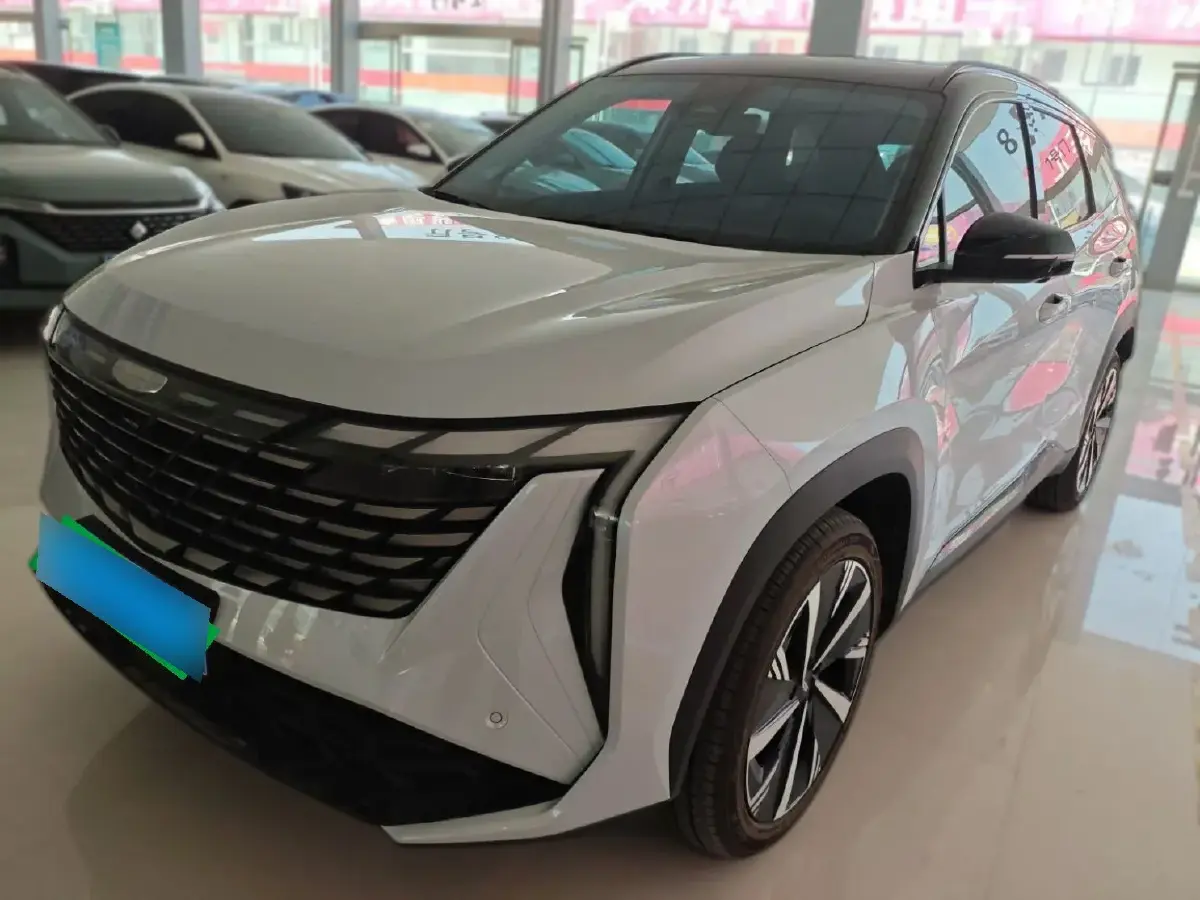 2024 Geely StarRay 1.5T 181HP L4 7DCT