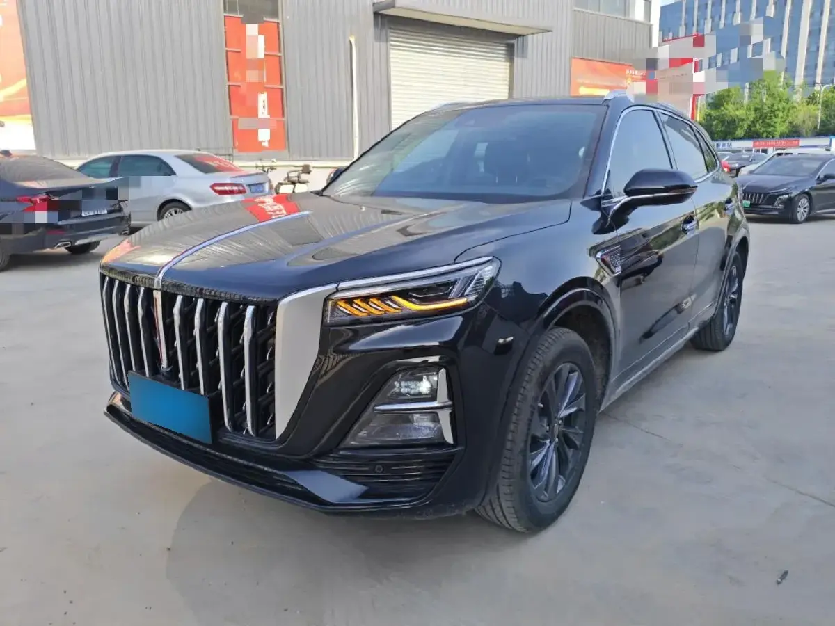 2023 HongQi HS5 2.0T 252HP L4 8AT