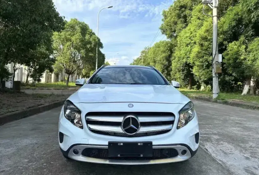 2015 Mercedes-Benz GLA Class 1.6T 156HP L4 7DCT