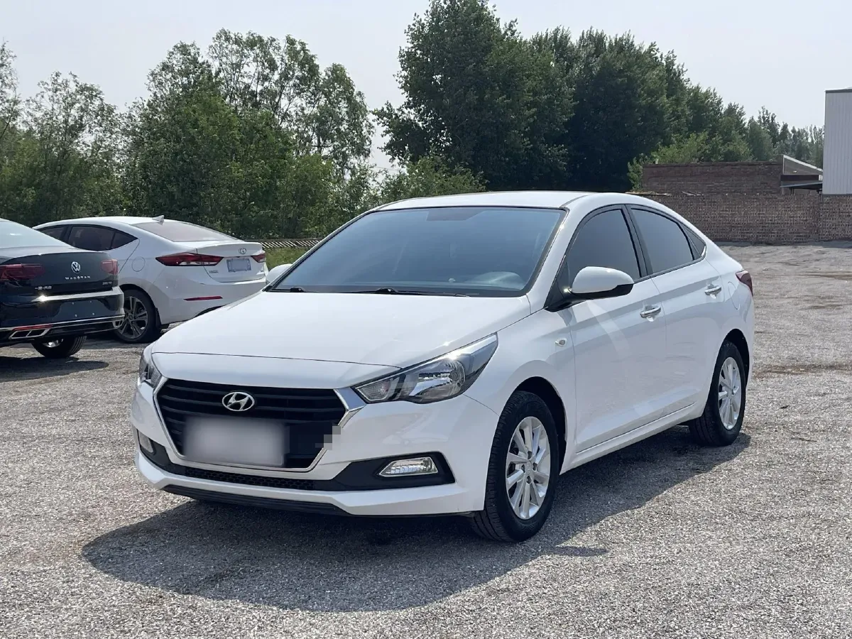 2016 Hyundai Verna 1.4L 100HP L4 6MT,autocango,china used car exporter,china ev exporter,chinese used car exporter,chinese used ev exporter