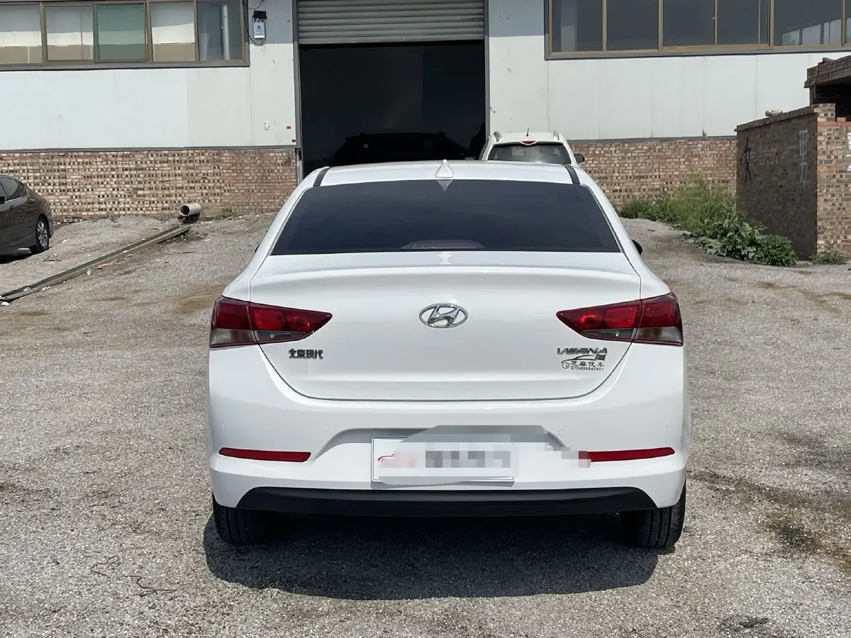 2016 Hyundai Verna 1.4L 100HP L4 6MT,autocango,china used car exporter,china ev exporter,chinese used car exporter,chinese used ev exporter