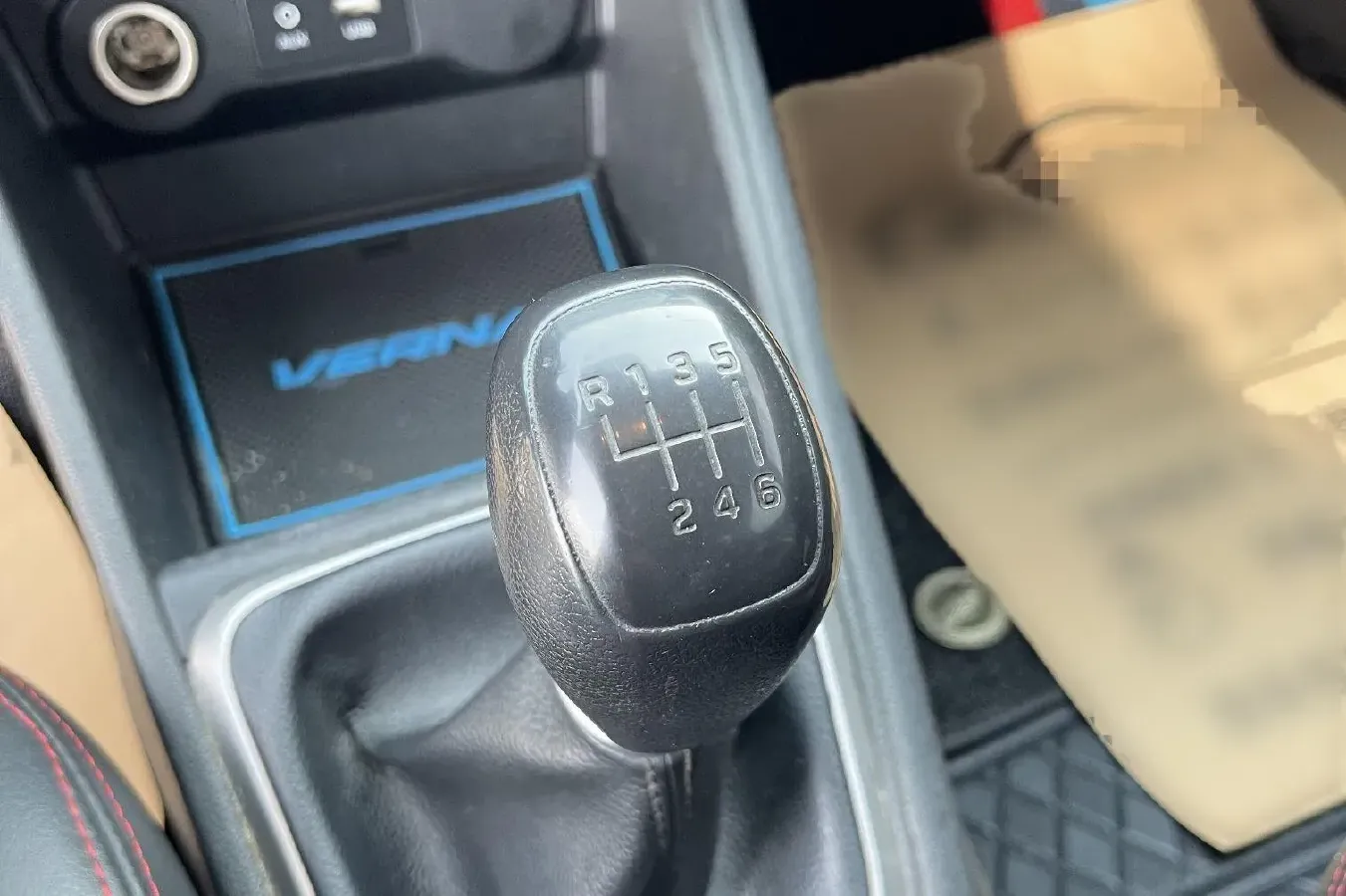 2016 Hyundai Verna 1.4L 100HP L4 6MT,autocango,china used car exporter,china ev exporter,chinese used car exporter,chinese used ev exporter