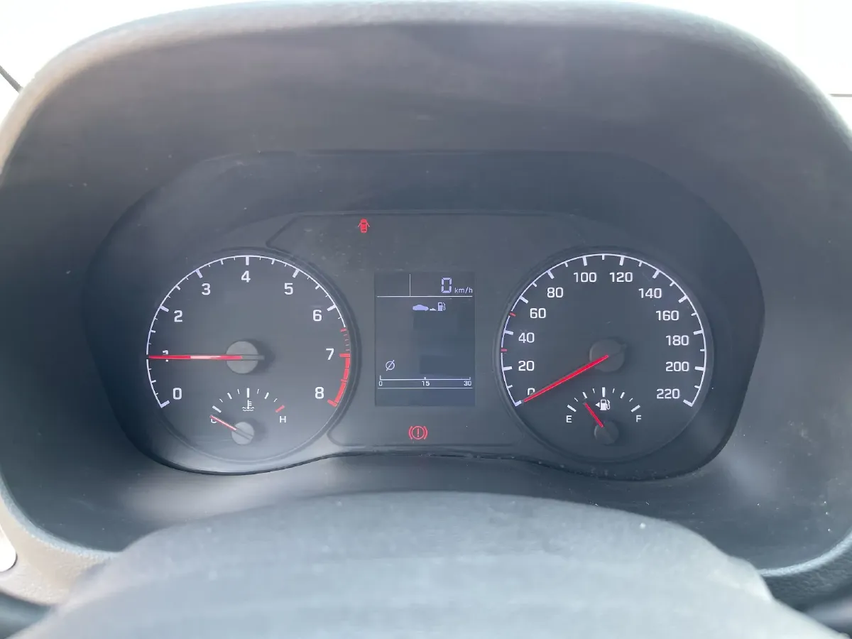 2016 Hyundai Verna 1.4L 100HP L4 6MT,autocango,china used car exporter,china ev exporter,chinese used car exporter,chinese used ev exporter