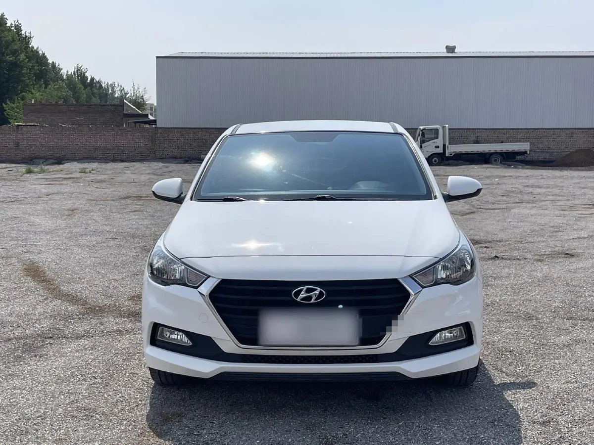 2016 Hyundai Verna 1.4L 100HP L4 6MT,autocango,china used car exporter,china ev exporter,chinese used car exporter,chinese used ev exporter