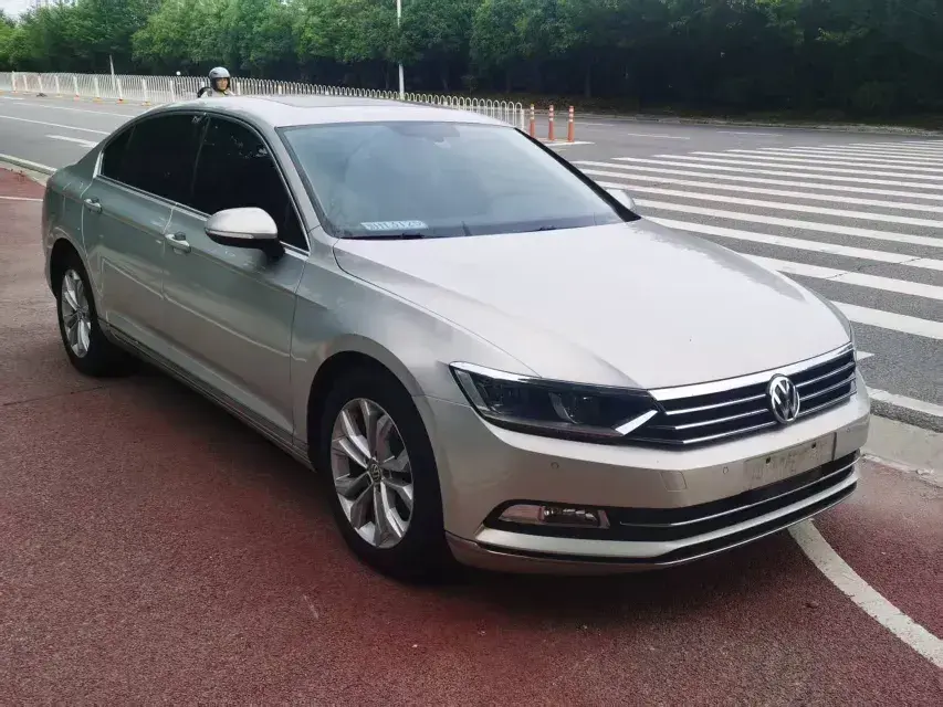 2019 Volkswagen Magotan 2.0T 186HP L4 7DCT