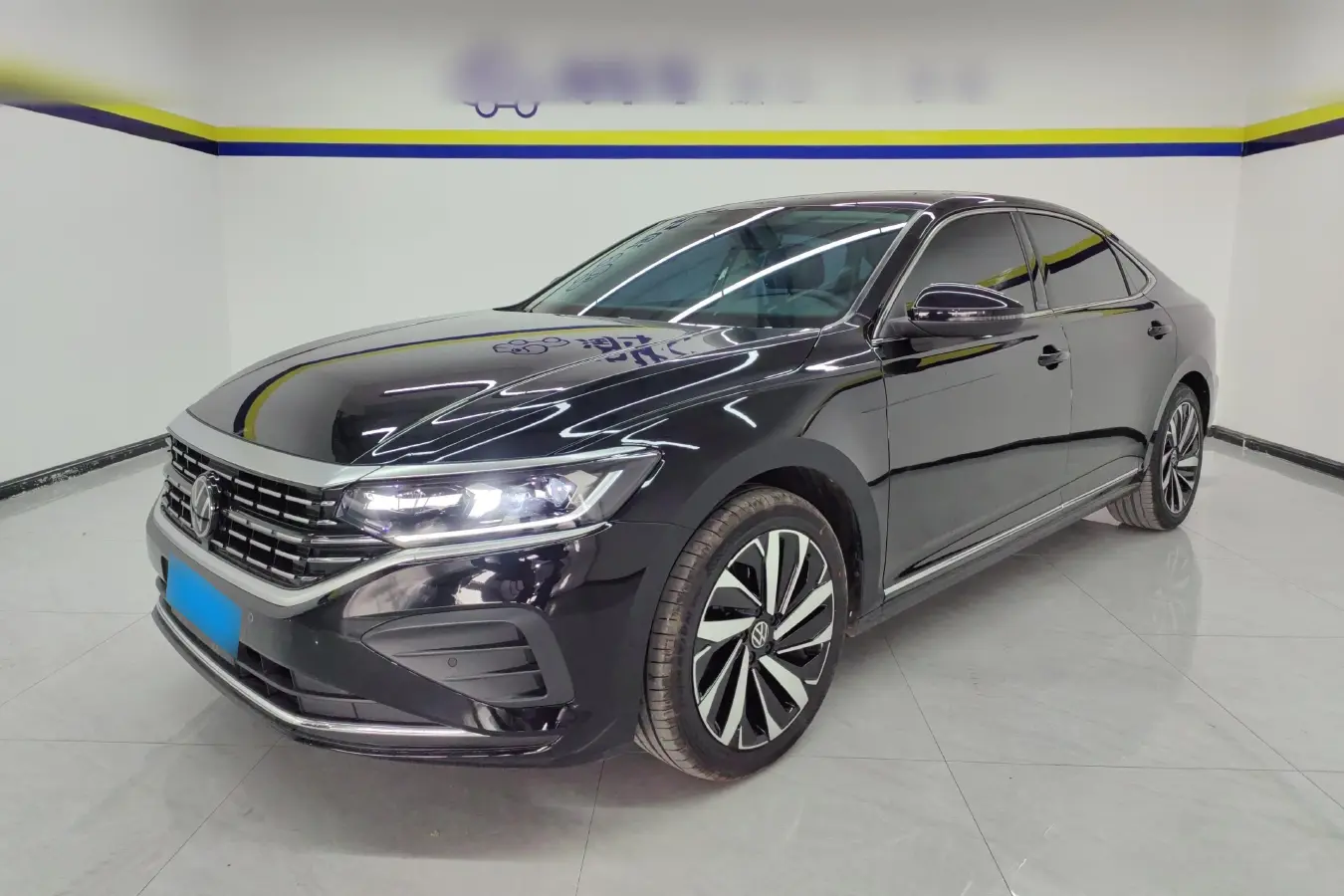 2024 Volkswagen Passat 2.0T 186HP L4 7DCT