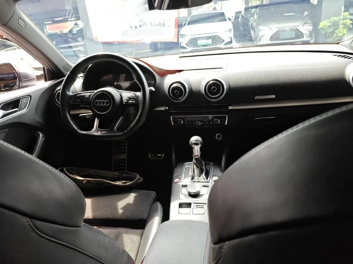 2017 Audi S3 2.0T 290HP L4 7DCT,autocango,china used car exporter,china ev exporter,chinese used car exporter,chinese used ev exporter