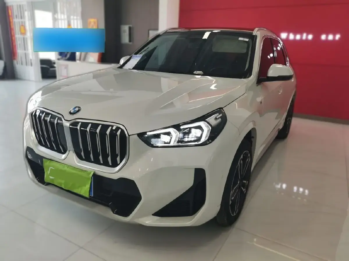 2023 BMW X1 2.0T 204HP L4 7DCT