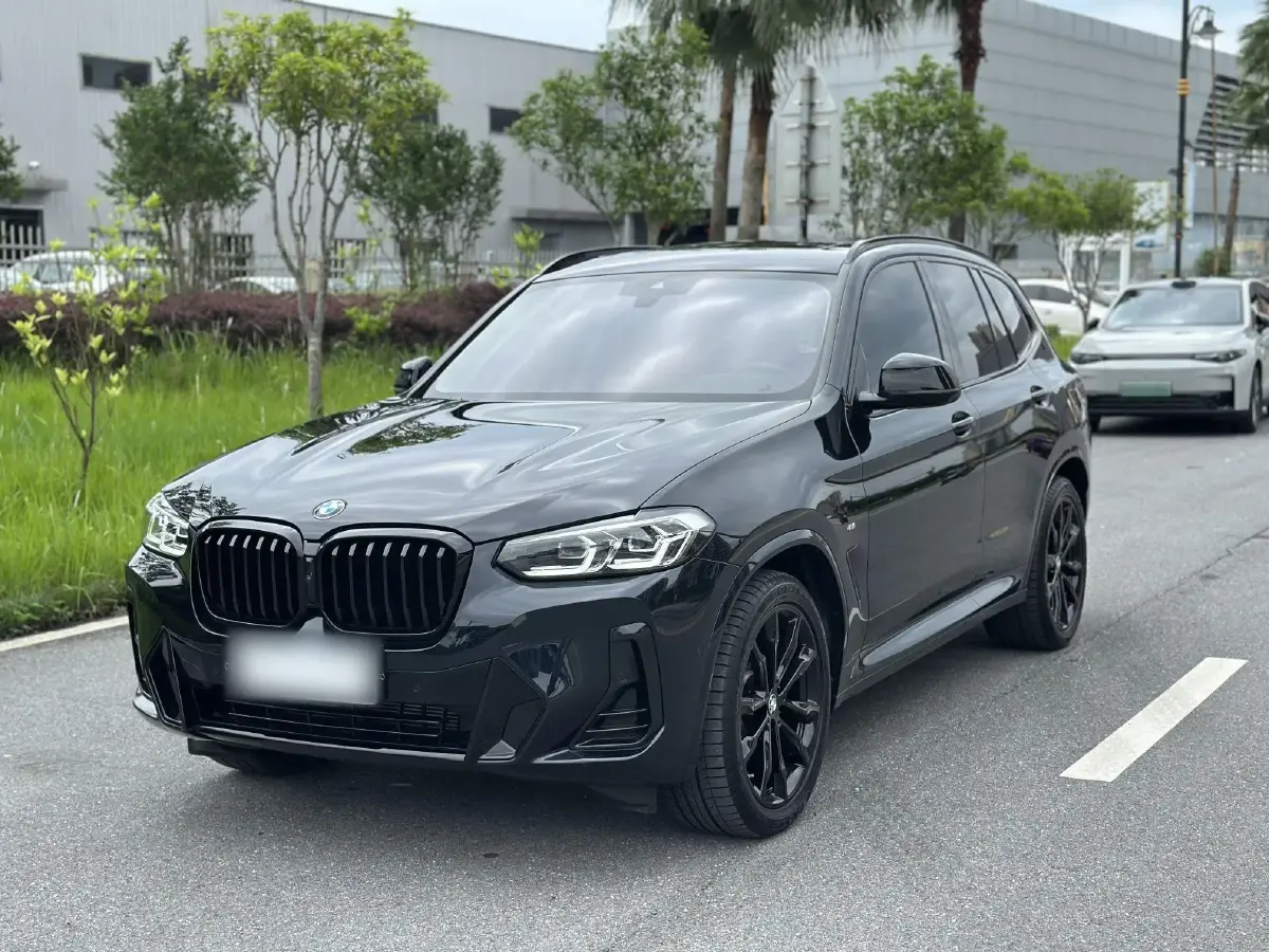 2022 BMW X3 2.0T 252HP L4 8AT