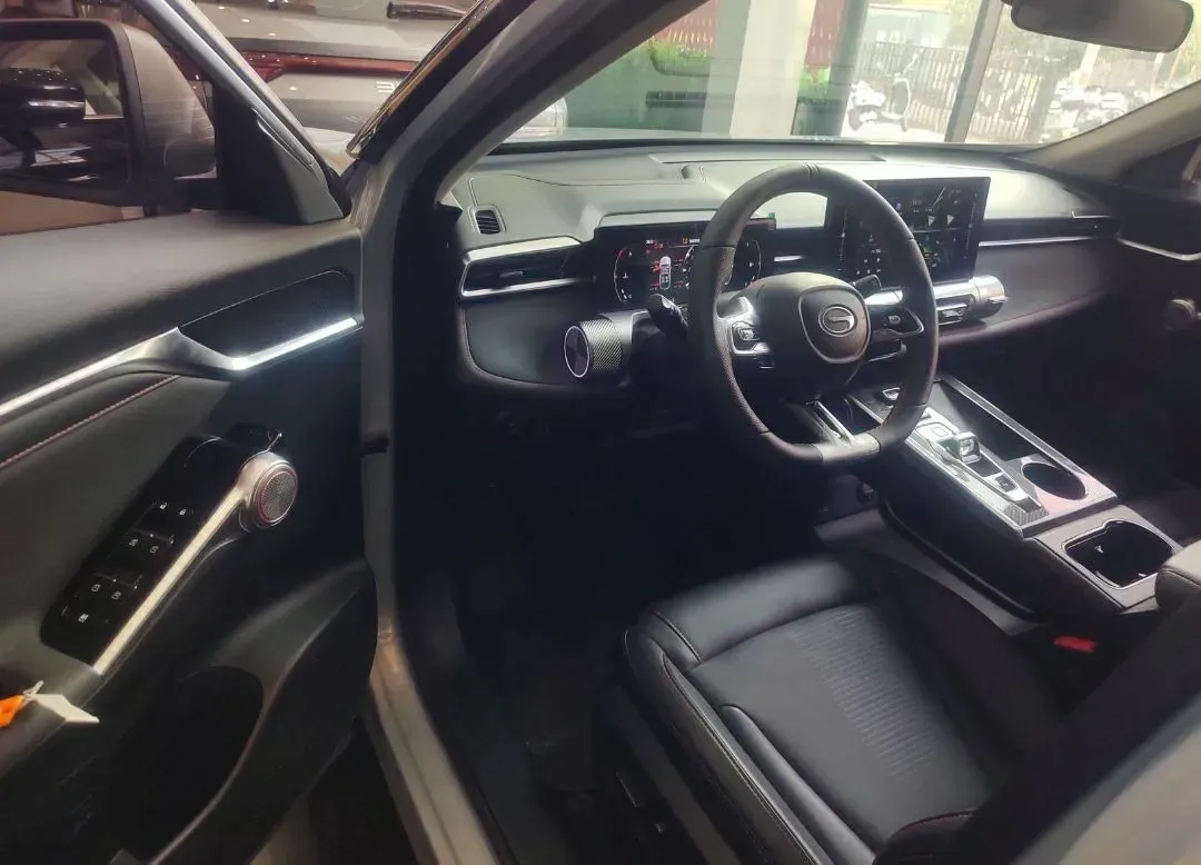 2022 GAC Trumpchi Emkoo 1.5T 177HP L4 7DCT,autocango,china used car exporter,china ev exporter,chinese used car exporter,chinese used ev exporter