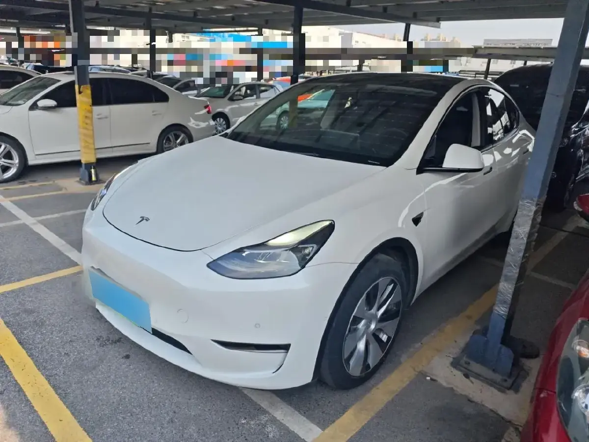 2021 Tesla Model Y BEV 60KWH
