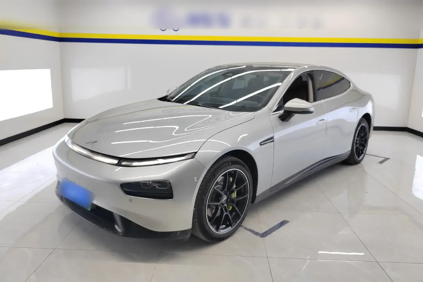 2022 Xpeng P7 BEV 83.1KWH