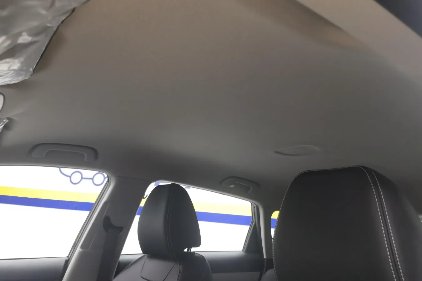 2025 Geely Coolray 1.5L 126HP L4 CVT,autocango,china used car exporter,china ev exporter,chinese used car exporter,chinese used ev exporter