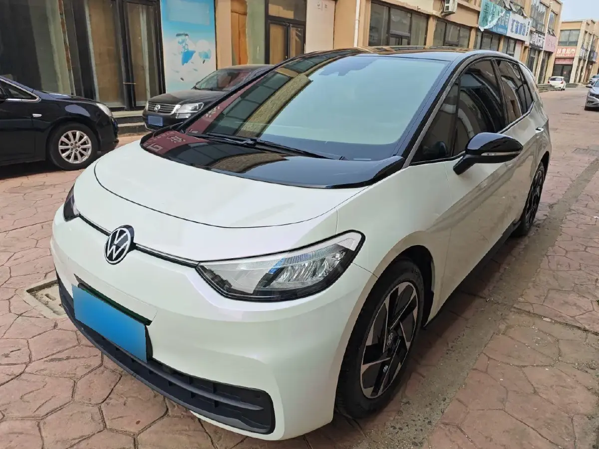2024 Volkswagen ID.3 BEV 52.8KWH