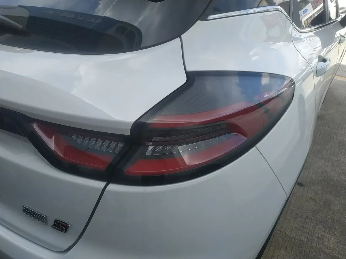 2021 Geely Emgrand S 1.4T 141HP L4 CVT,autocango,china used car exporter,china ev exporter,chinese used car exporter,chinese used ev exporter