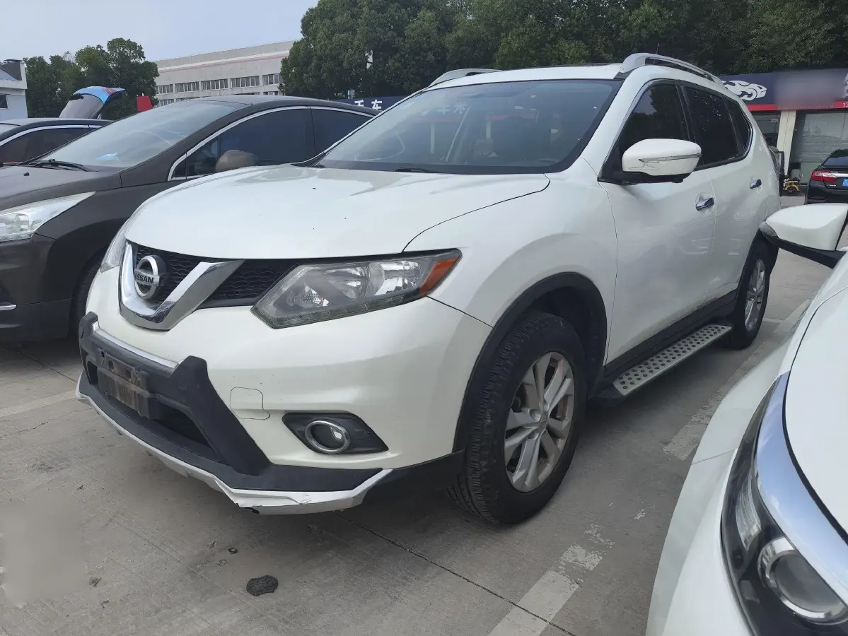2014 Nissan X-Trail 2.0L 150HP L4 CVT