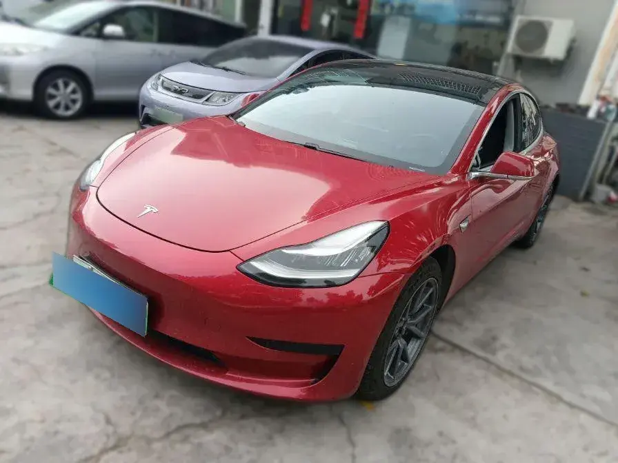 2019 Tesla Model 3 BEV 52KWH