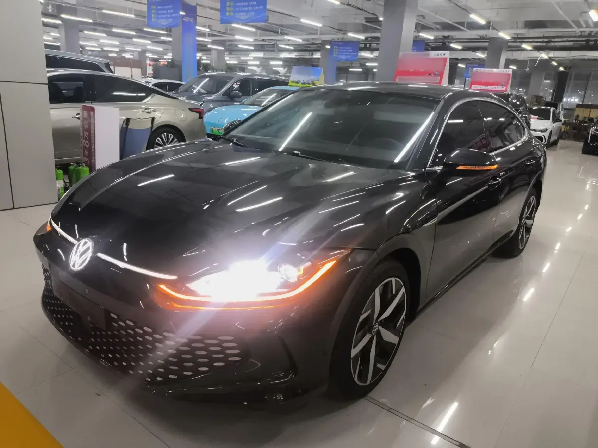 2024 Volkswagen Lamando 1.4T 150HP L4 7DCT