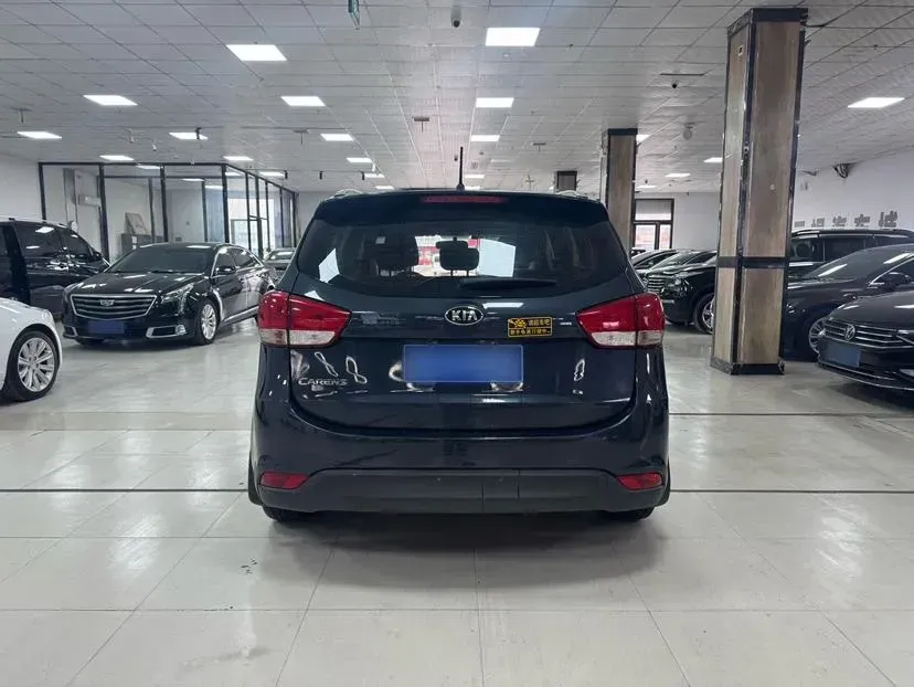 2013 Kia Carens 2.0L 152HP L4 6AT,autocango,china used car exporter,china ev exporter,chinese used car exporter,chinese used ev exporter