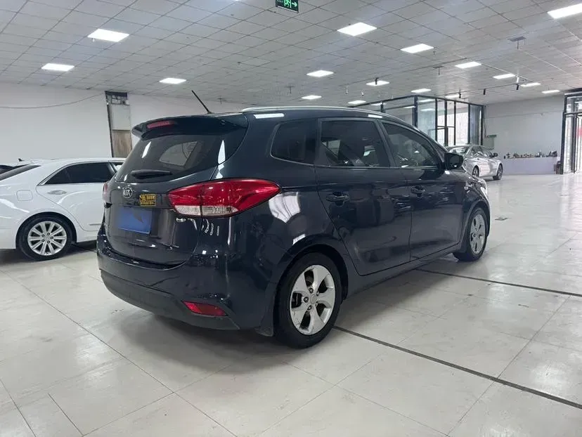 2013 Kia Carens 2.0L 152HP L4 6AT,autocango,china used car exporter,china ev exporter,chinese used car exporter,chinese used ev exporter