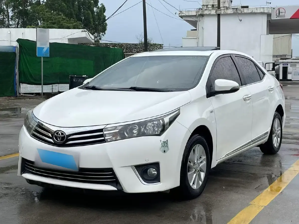 2014 Toyota Corolla 1.6L 122HP L4 CVT