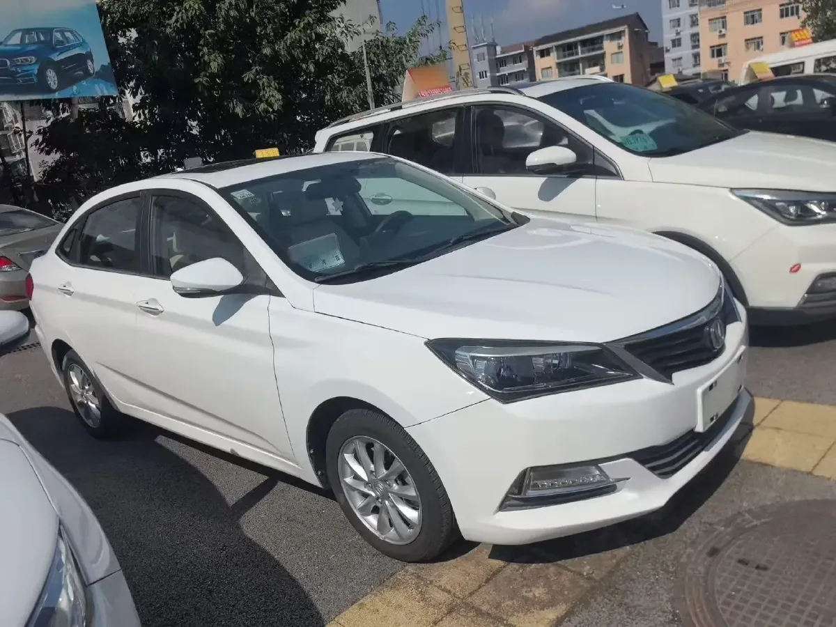 2016 ChangAn Alsvin V7 1.6L 124HP L4 4AT,autocango,china used car exporter,china ev exporter,chinese used car exporter,chinese used ev exporter