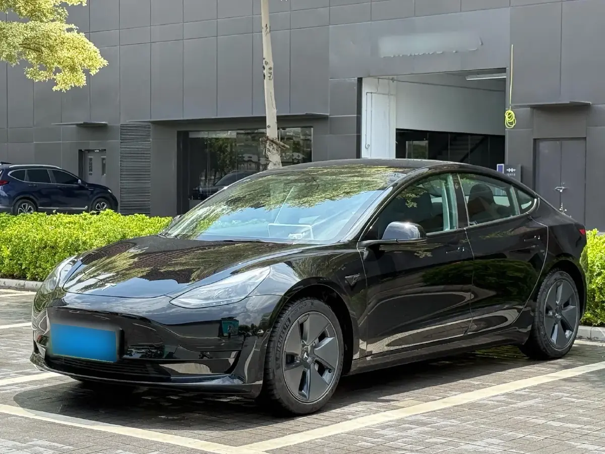 2022 Tesla Model 3 BEV 60KWH