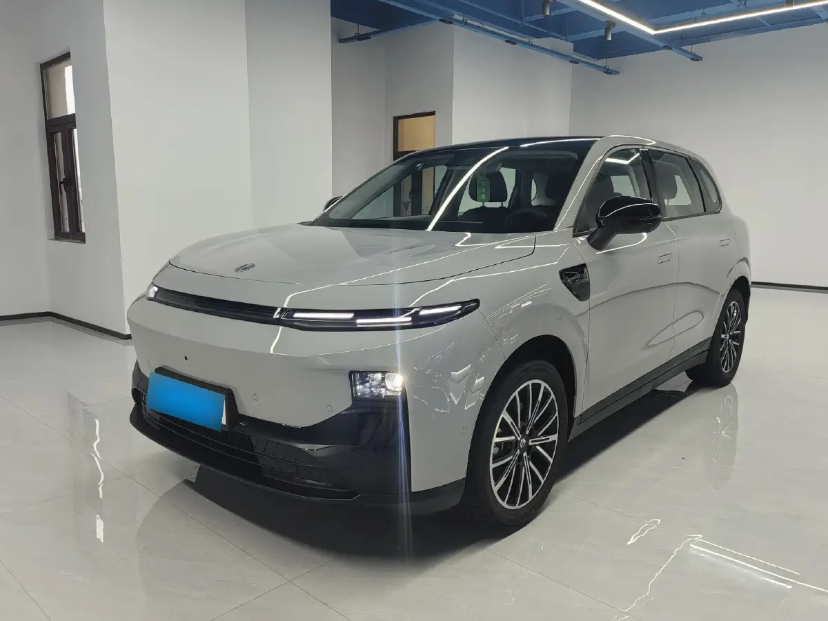 2025 Leapmotor B10 BEV 56.2KWH