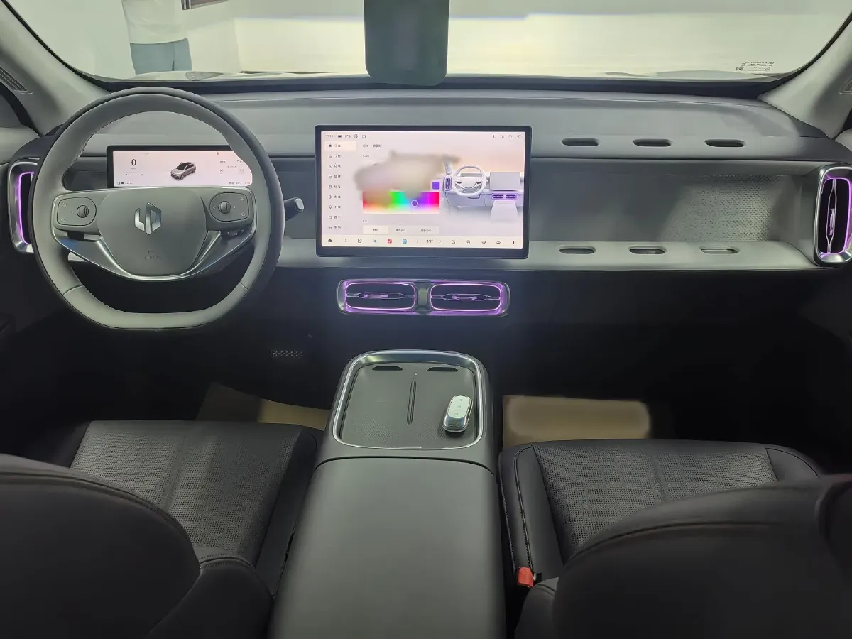 2025 Leapmotor B10 BEV 56.2KWH,autocango,china used car exporter,china ev exporter,chinese used car exporter,chinese used ev exporter