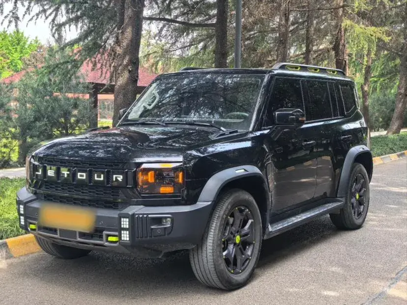 2023 Jetour Traveller 2.0T 254HP L4 7DCT