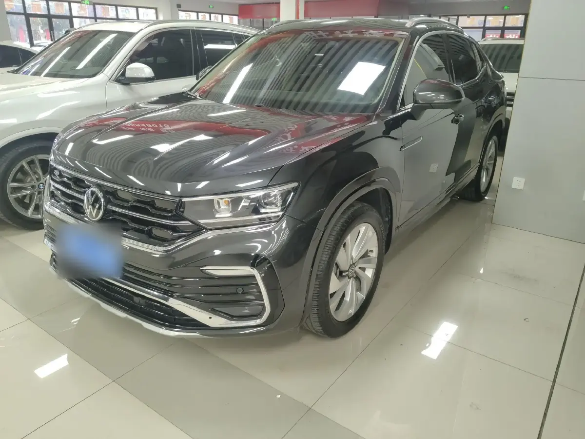 2020 Volkswagen Tayron X 2.0T 186HP L4 7DCT