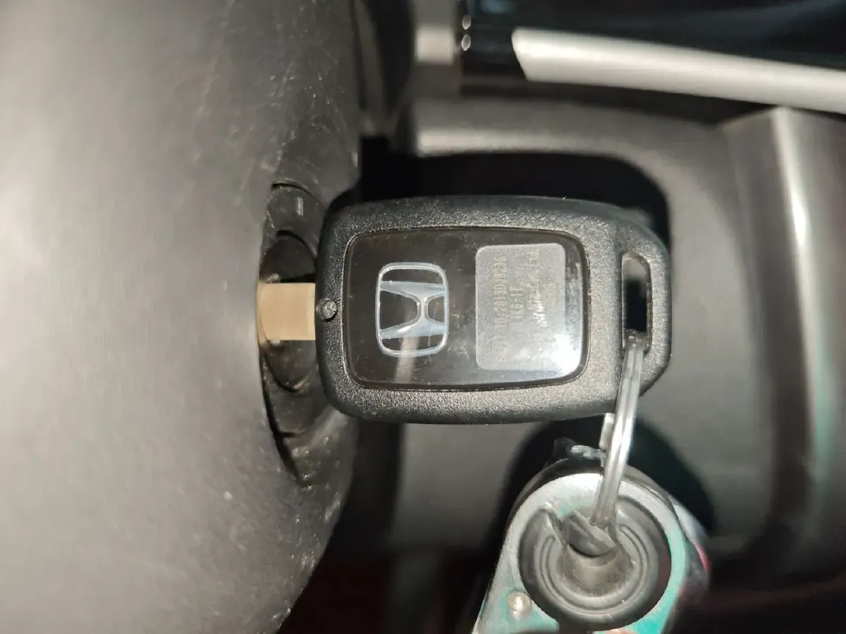 2017 Honda Gienia 1.5L 131HP L4 CVT,autocango,china used car exporter,china ev exporter,chinese used car exporter,chinese used ev exporter