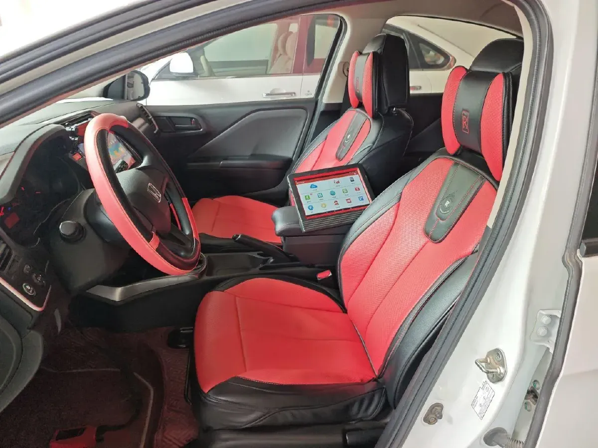 2017 Honda Gienia 1.5L 131HP L4 CVT,autocango,china used car exporter,china ev exporter,chinese used car exporter,chinese used ev exporter