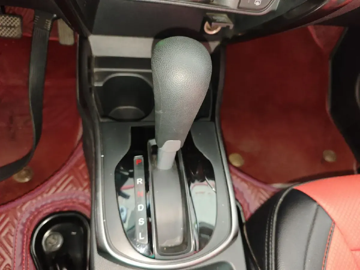 2017 Honda Gienia 1.5L 131HP L4 CVT,autocango,china used car exporter,china ev exporter,chinese used car exporter,chinese used ev exporter