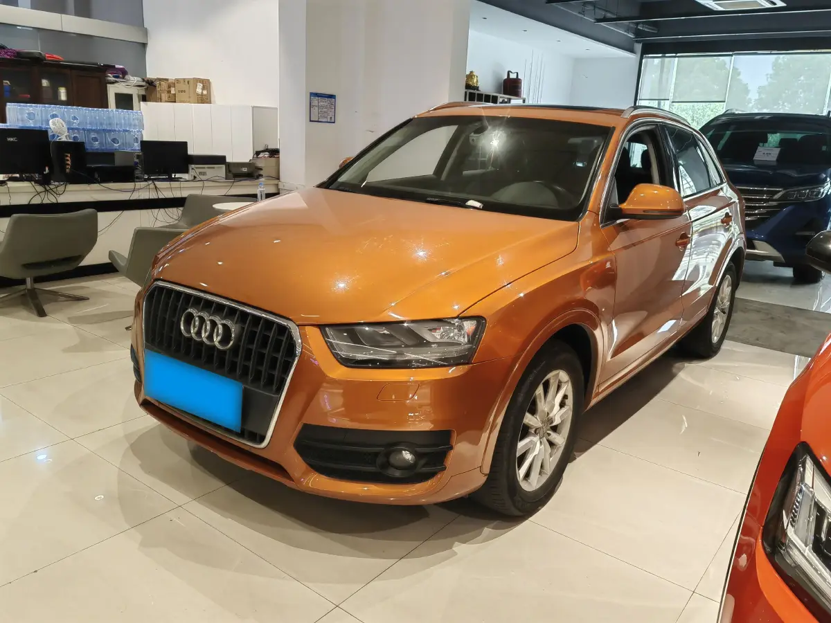 2013 Audi Q3 2.0T 170HP L4 7DCT