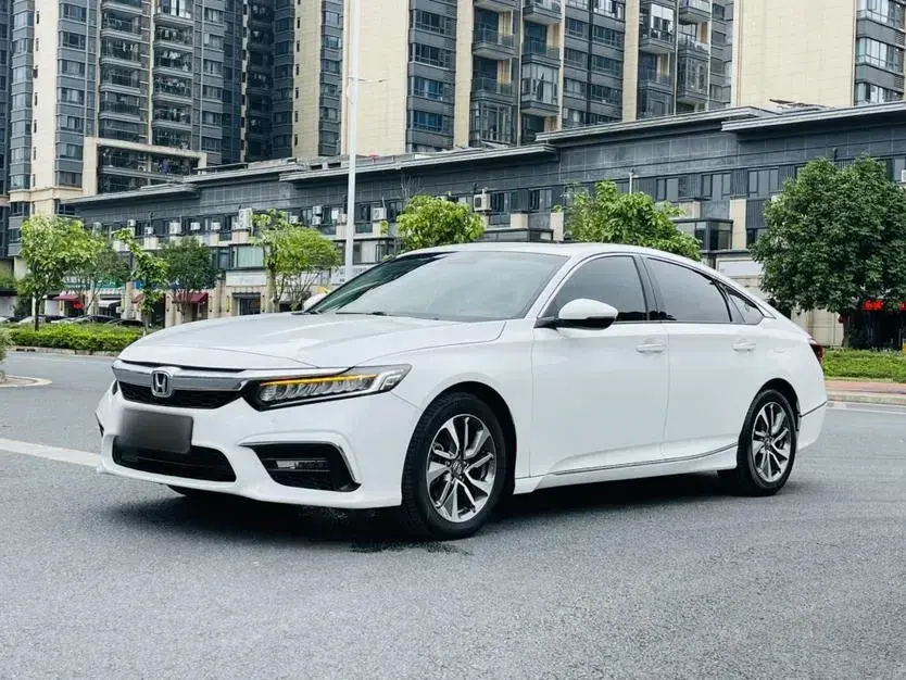 2019 Honda Inspire 1.5T 194HP L4 CVT