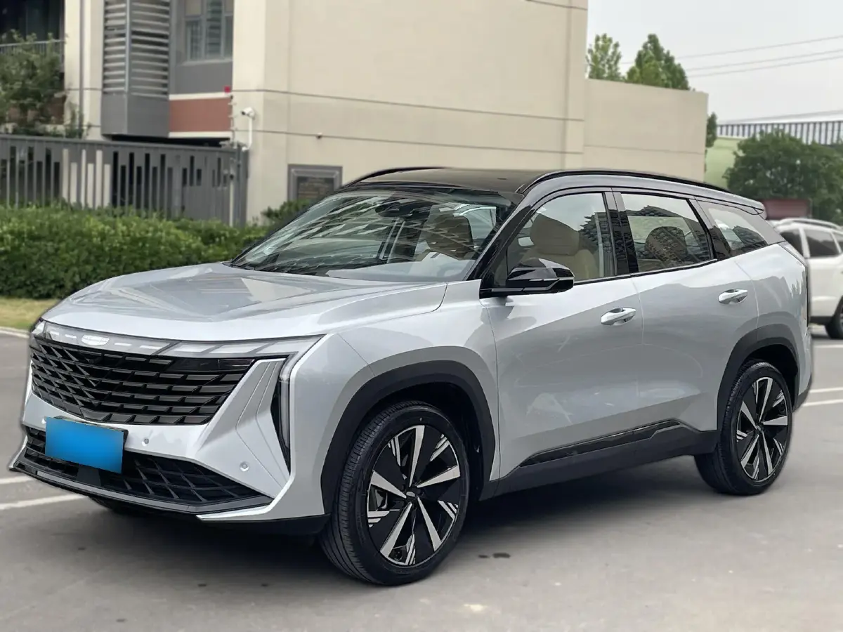 2023 Geely StarRay 1.5T 181HP L4 7DCT