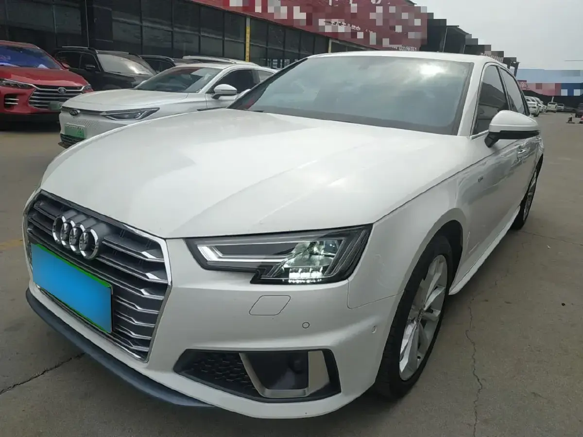 2019 Audi A4L 2.0T 190HP L4 7DCT
