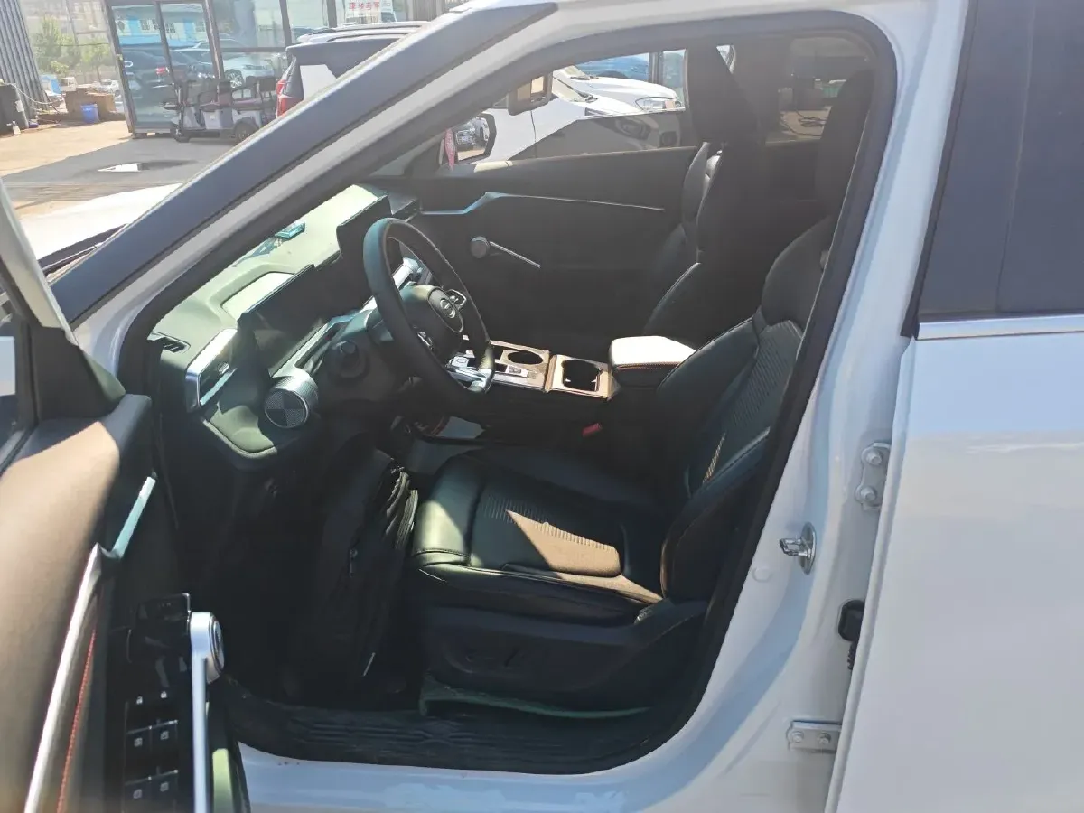 2022 GAC Trumpchi Emkoo 1.5T 177HP L4 7DCT,autocango,china used car exporter,china ev exporter,chinese used car exporter,chinese used ev exporter