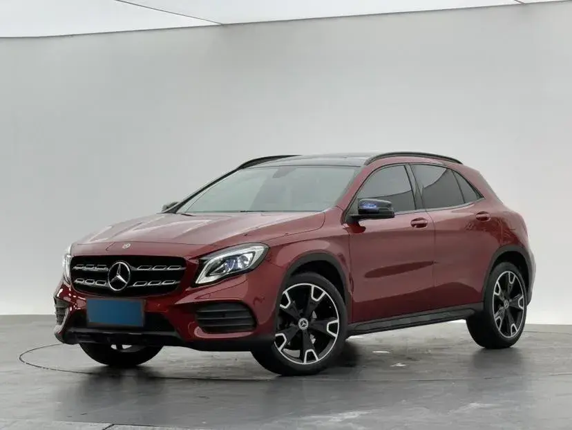 2018 Mercedes-Benz GLA Class 2.0T 184HP L4 7DCT