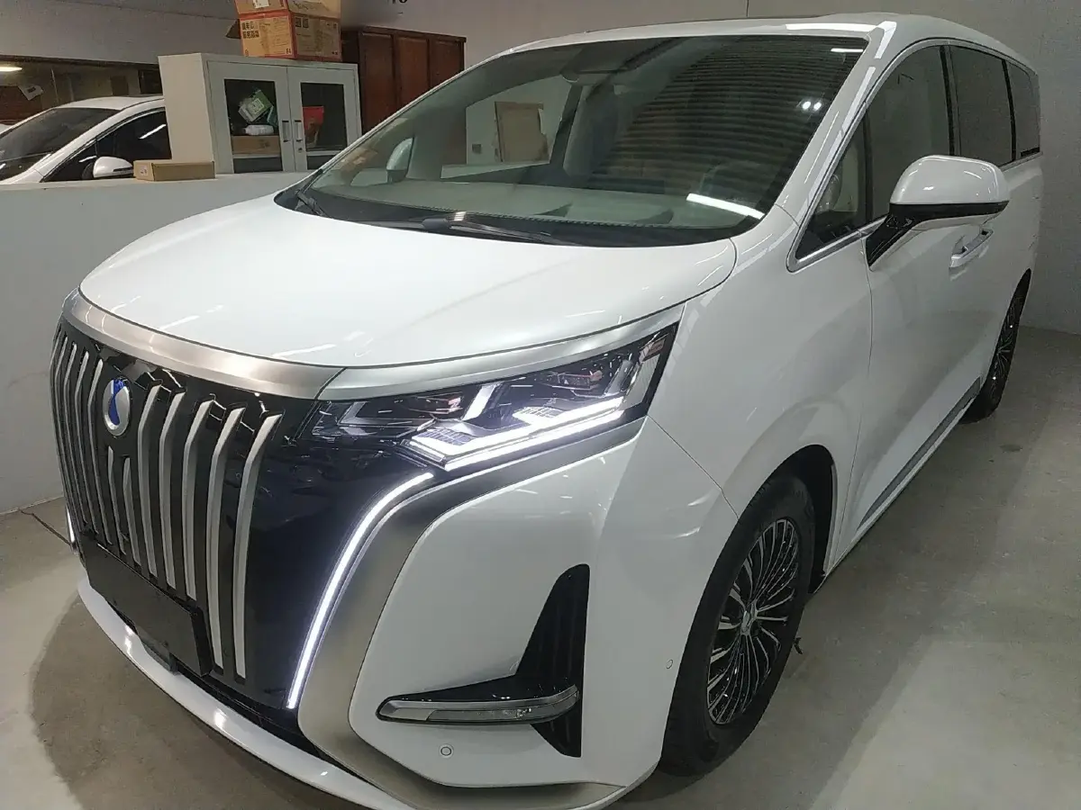 2022 Denza D9 BEV 103.36KWH