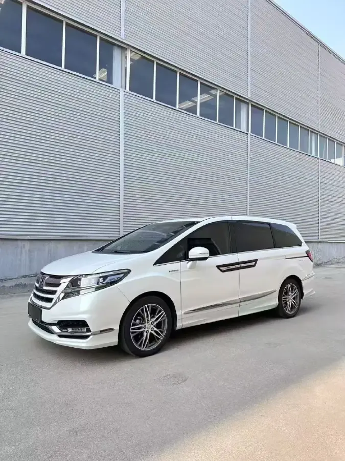 2019 Honda Elysioin 2.0L 146HP L4 E-CVT Hybrid