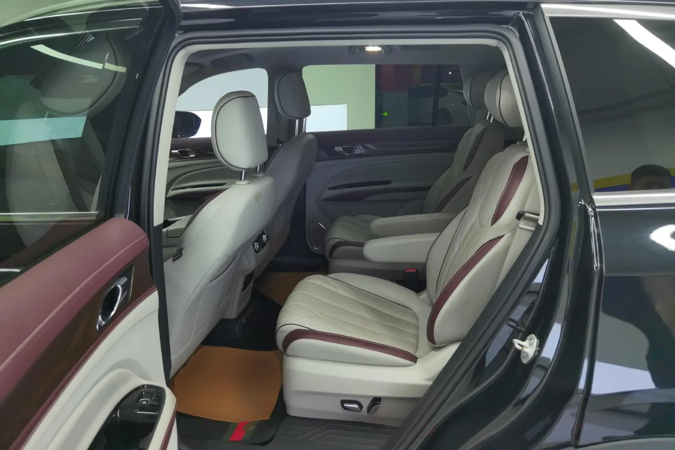 2021 Ford Equator 2.0T 224HP L4 6DCT,autocango,china used car exporter,china ev exporter,chinese used car exporter,chinese used ev exporter