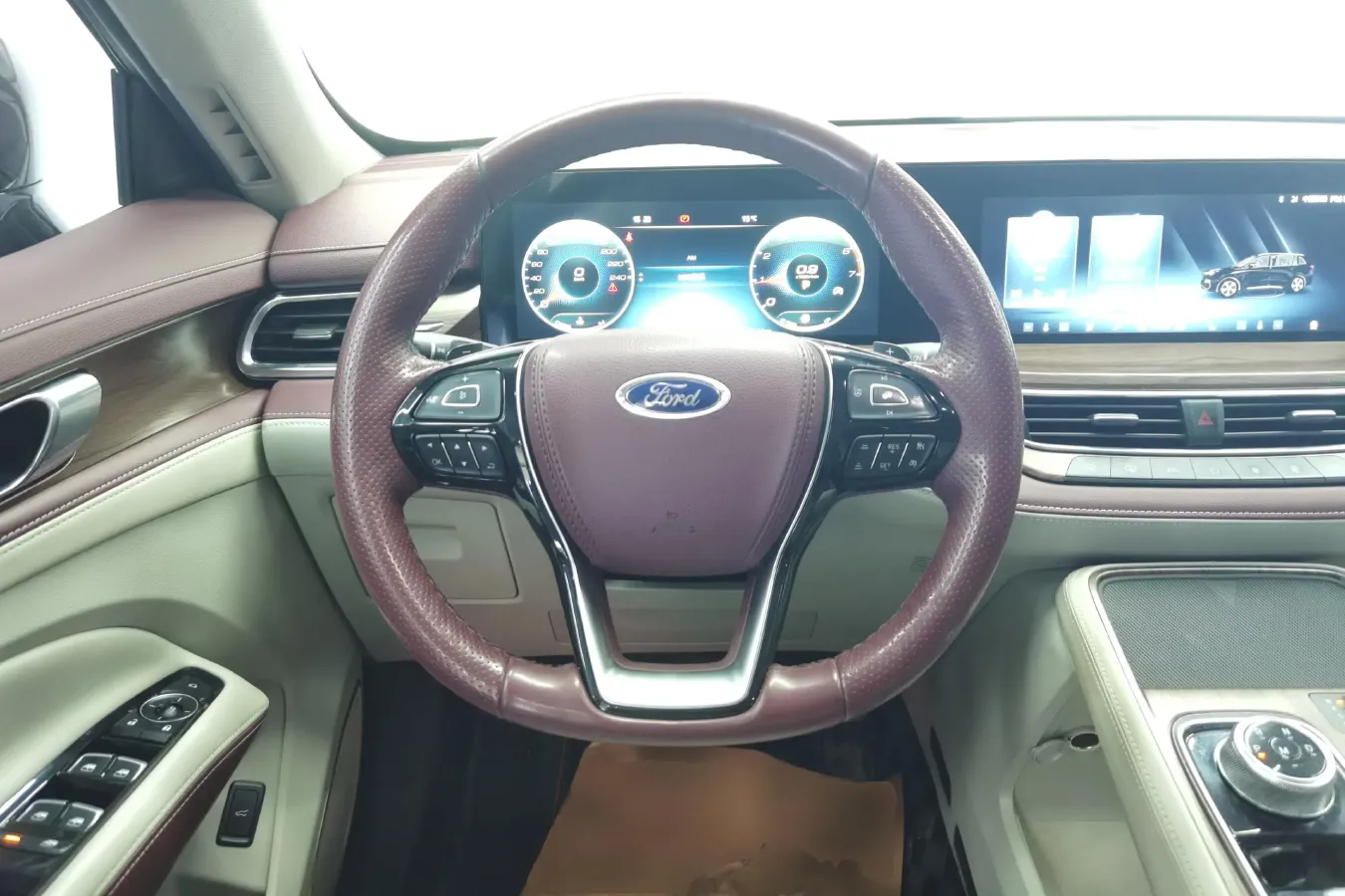 2021 Ford Equator 2.0T 224HP L4 6DCT,autocango,china used car exporter,china ev exporter,chinese used car exporter,chinese used ev exporter