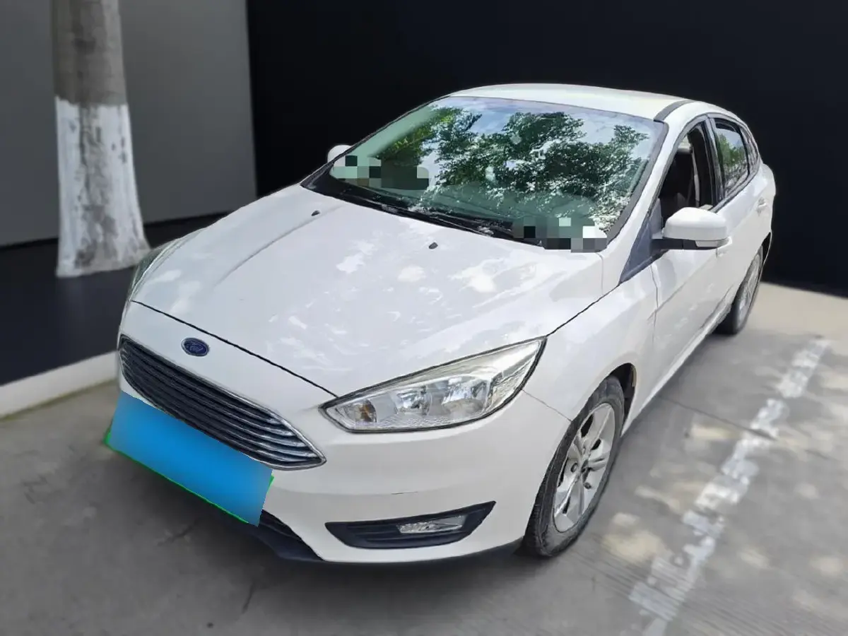 2017 Ford Focus 1.6L 125HP L4 6DCT