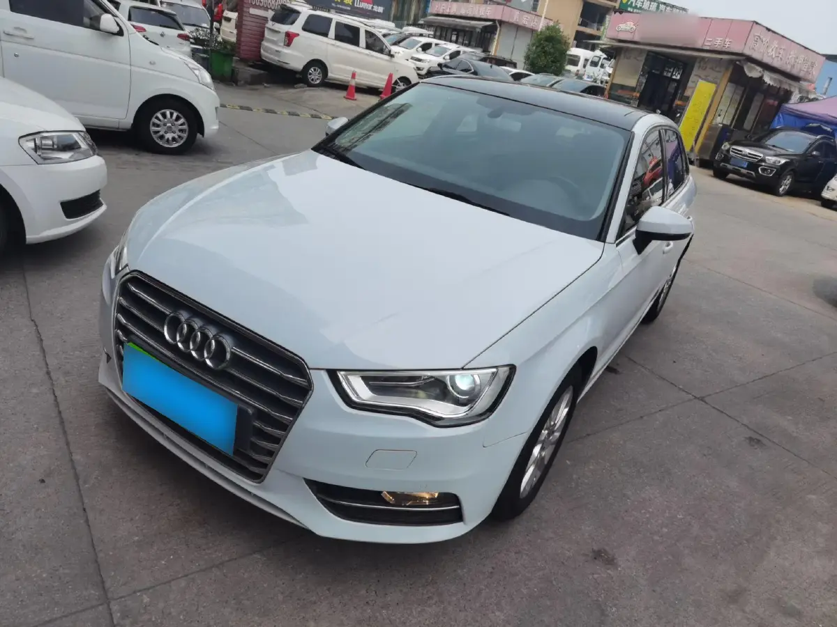 2015 Audi A3 1.4T 150HP L4 7DCT